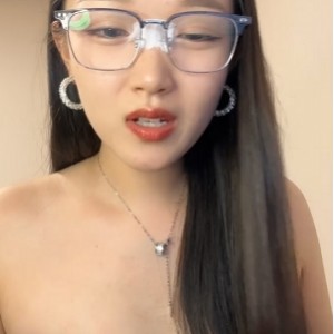 抖音眼镜御姐妹子叭嗦合集57部48.6G太顶了