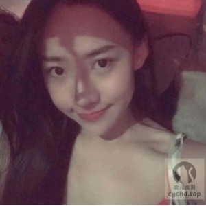 微博高颜值优质浮力姬（半糖草莓少女）合集