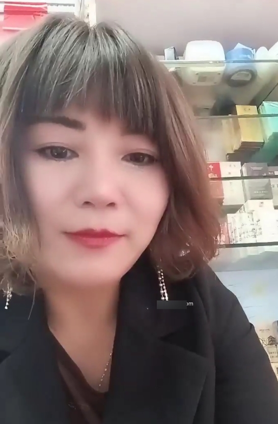 11.3G风儿超市老板娘19部私房实拍超带感