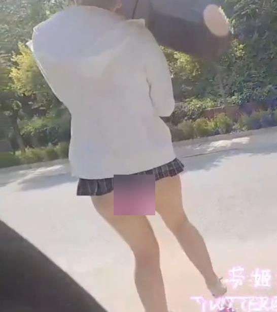 395部自拍芬姬夏妓妻子合集18.3G太会折腾