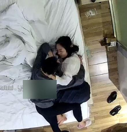 实录酒店甜美女同学母乳开年小合集3对6.1G温柔良家