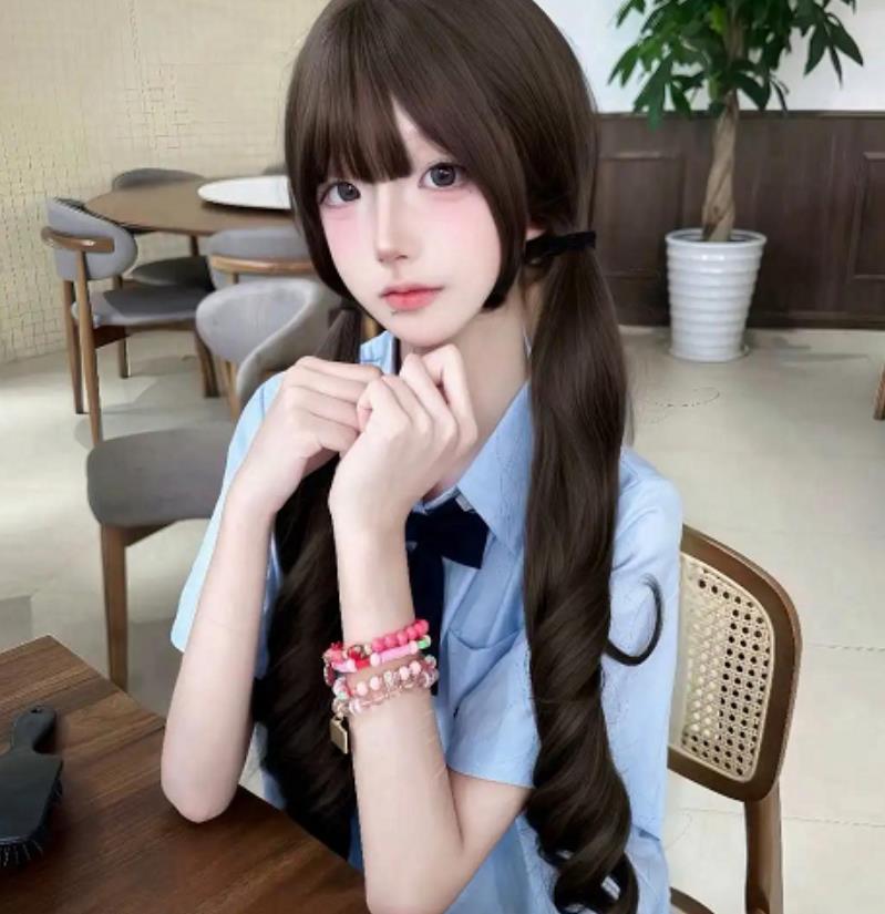 私拍展示K先生约会多位女神35V639M太感觉