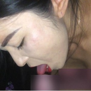家庭实拍风情少妇露脸教学27部合集5.8G无掩藏贼感觉