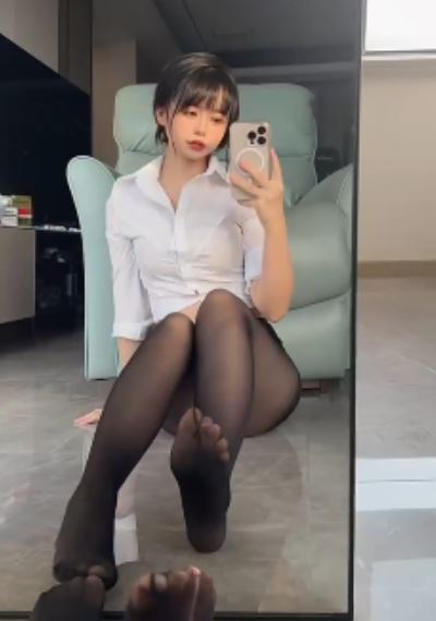 抖音三月热舞私集993部50G顶胯抖臀太撩了