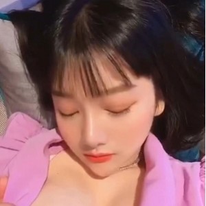 小尤奈出狱后抖音复出热舞合集多V12G这杯子太顶了