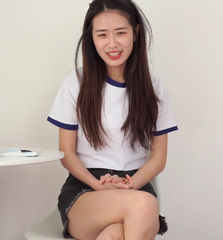 优质小姐姐棉袜踩食私拍1V完整版1.69G超高画质