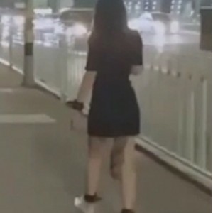 私拍展示MasterD有尺度互动作品98P+1V225MB翘臀后推车超顶
