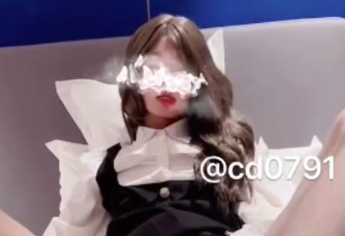 云与海伪娘绝美变装48P101V8.95G合集超撩人