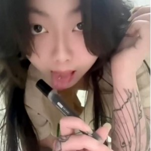 菟籽推特妖娆变装合集118部460M太撩人