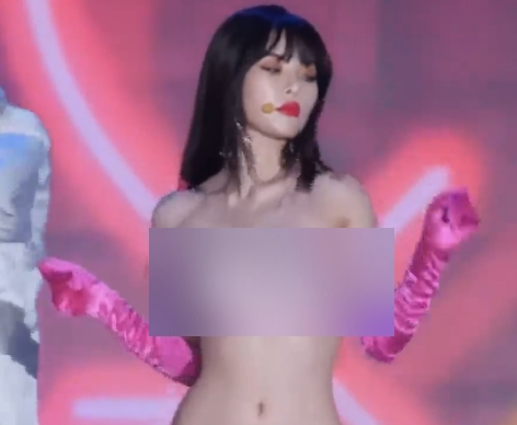 饭拍现场李露热舞去衣视频1部554M反差丝滑女神太顶了