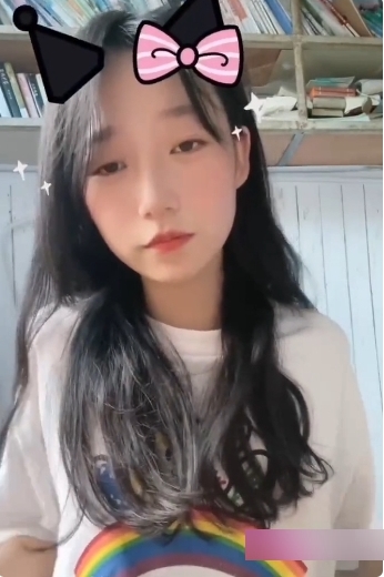 私密站沈娇娇甜美女大学生作品20部4G超养眼