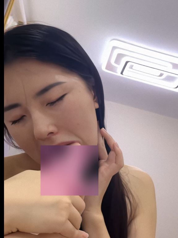 6.21GB张凤莲云盘私密舞合集15V反差惊人