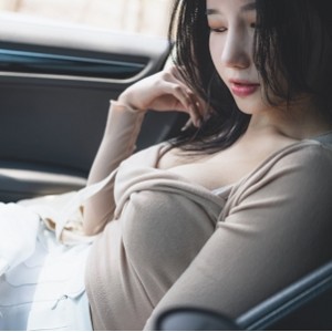 韩国顶级尤物Yeha剧情私拍17套合集14G身材绝了