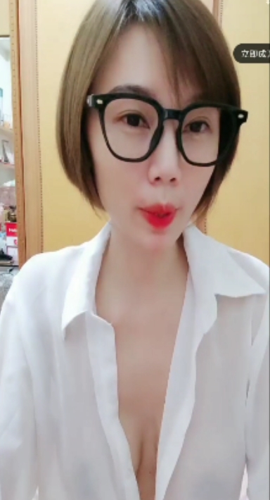 斗鱼舞后糖糖绝美热舞合集118G新增18G太妖娆了