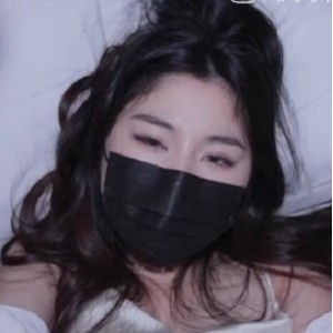 娜娜丝袜通话互动实拍后推高能1V2G油亮太会玩