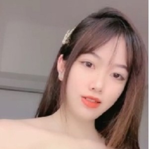 林婉儿黑丝高跟自拍1部633M清纯校花
