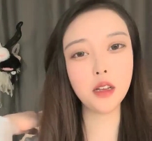 超顶自嗨尤物宅舞合集4V2G魅惑扭动一览无余