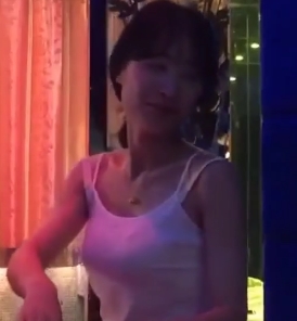 桑梦珍上海高挑学生妹互动集12V2G媚眼如丝