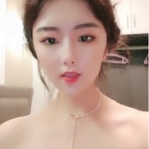 推特雪儿大罩杯私密互动1V636M丰腴惹火