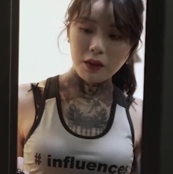 御姐上门撩人视频198MB网盘私藏极致魅惑