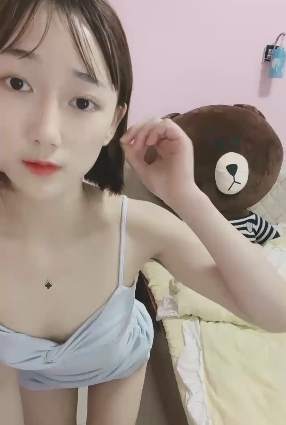 丰满母女快手直播互动2V7P557MB太有料