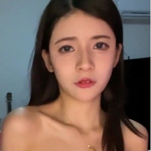 网红狗头萝莉大罩杯私拍1V166MB身材太顶了