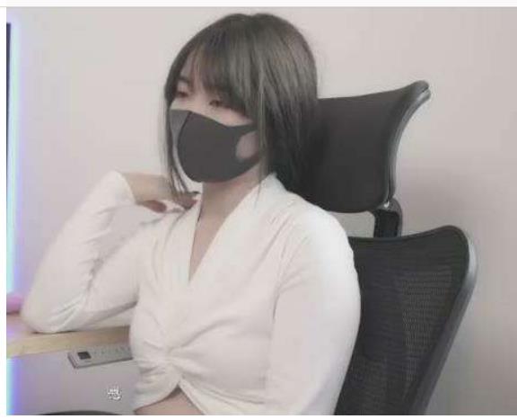 虎牙你的小秋秋私拍合集3部337M丰满高挑气质佳