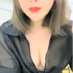 推特居家熟女妩媚少妇24部合集16.3G太诱人了
