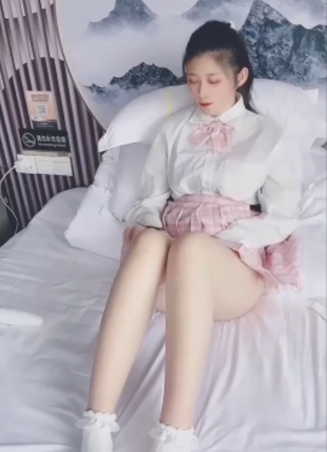 私房司雨眼镜靓女高清修复合集37部61.5G极致韵味
